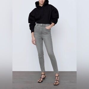 Zara HI-RISE SKINNY JEANS, Gray, US 4